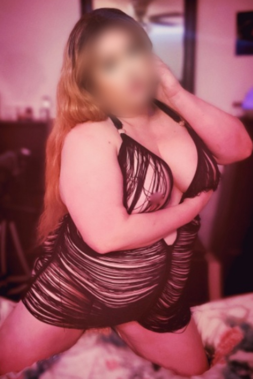 TS Nathalie Presley