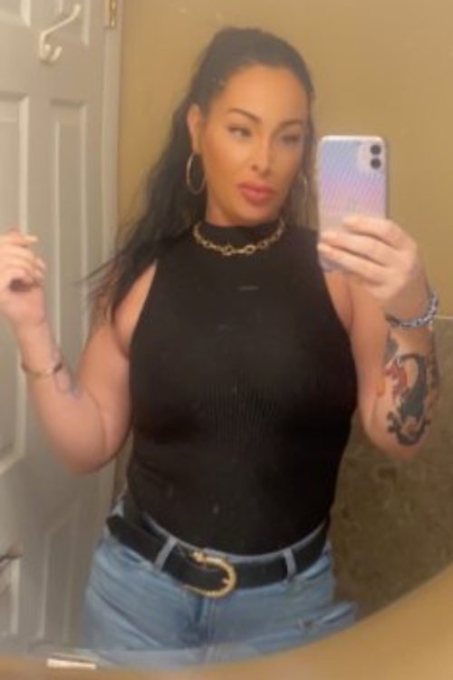 Carla L