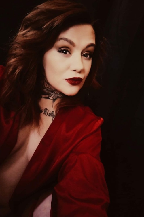 Mandie Hart