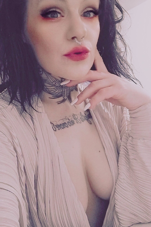 Mandie Hart