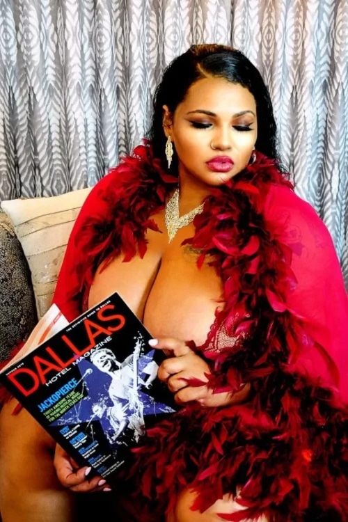 Monae Angel