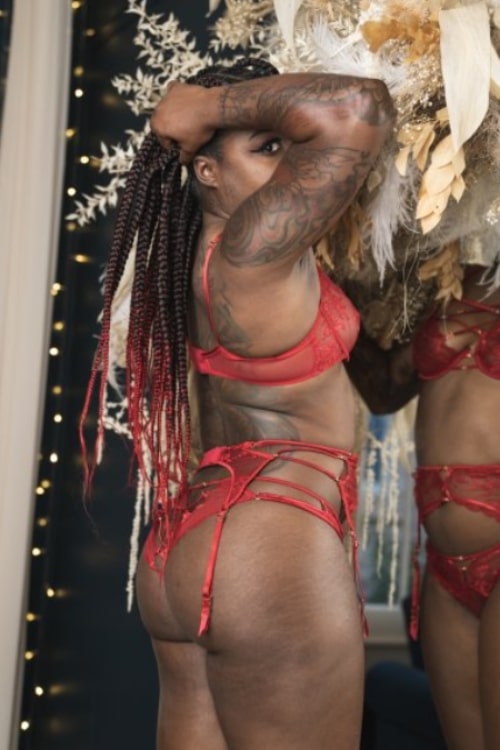 Nicki Nyx