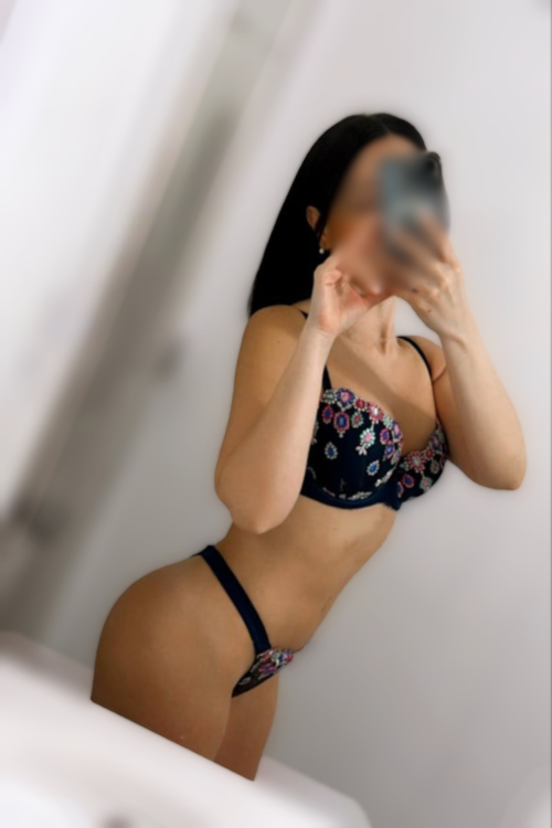 Isabella Col